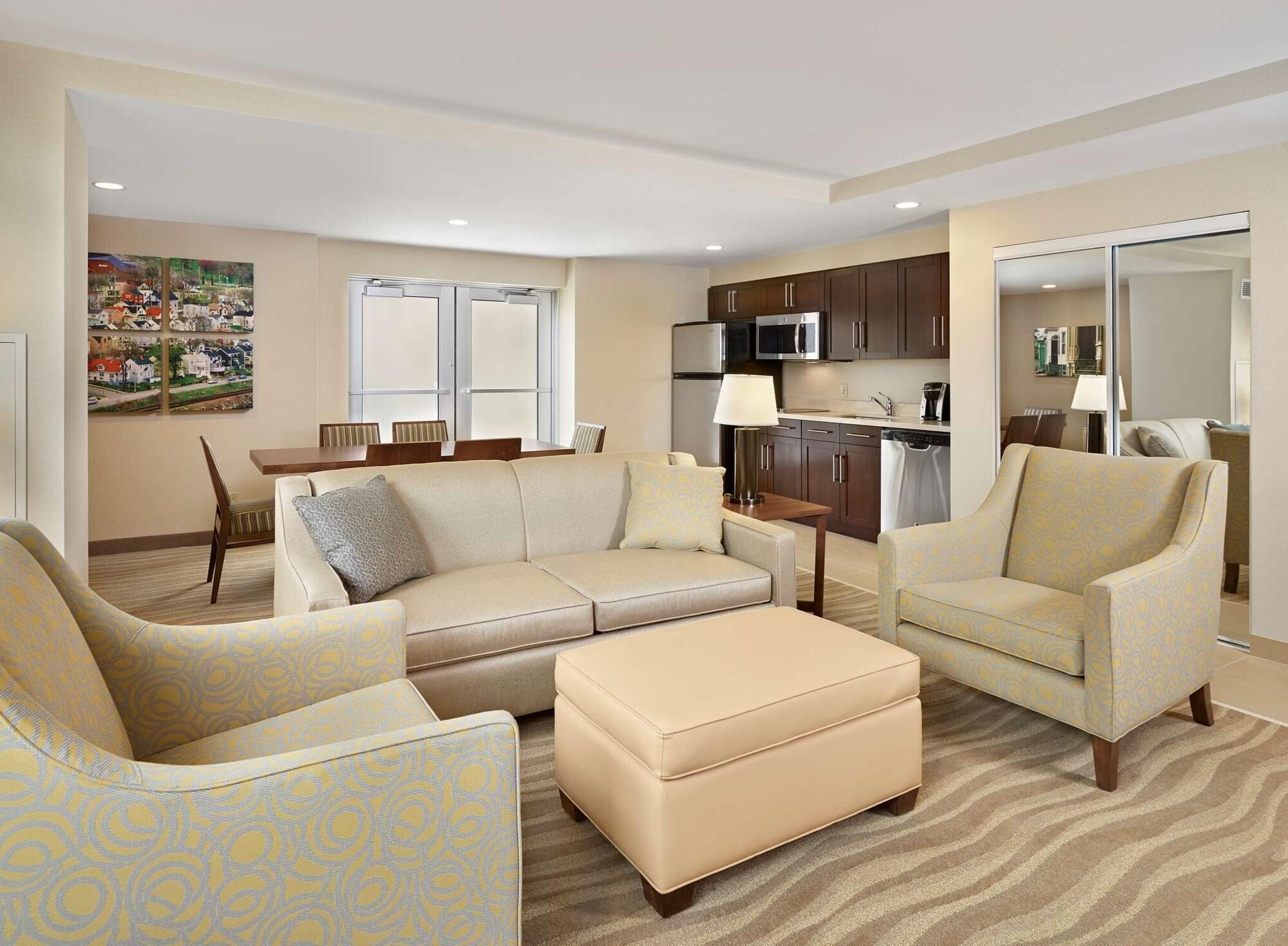 Homewood Suites By Hilton Halifax - Downtown Екстер'єр фото