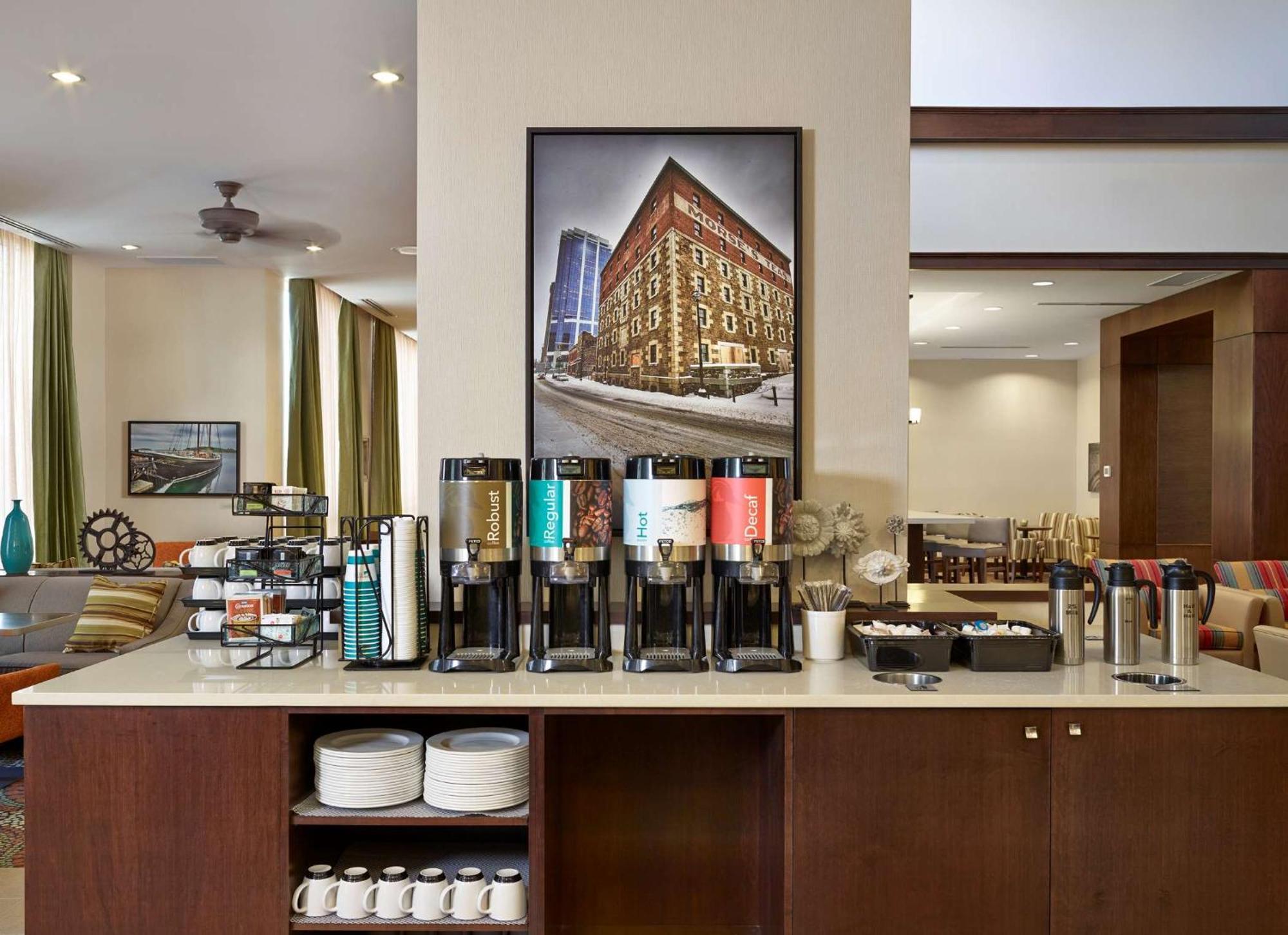 Homewood Suites By Hilton Halifax - Downtown Екстер'єр фото