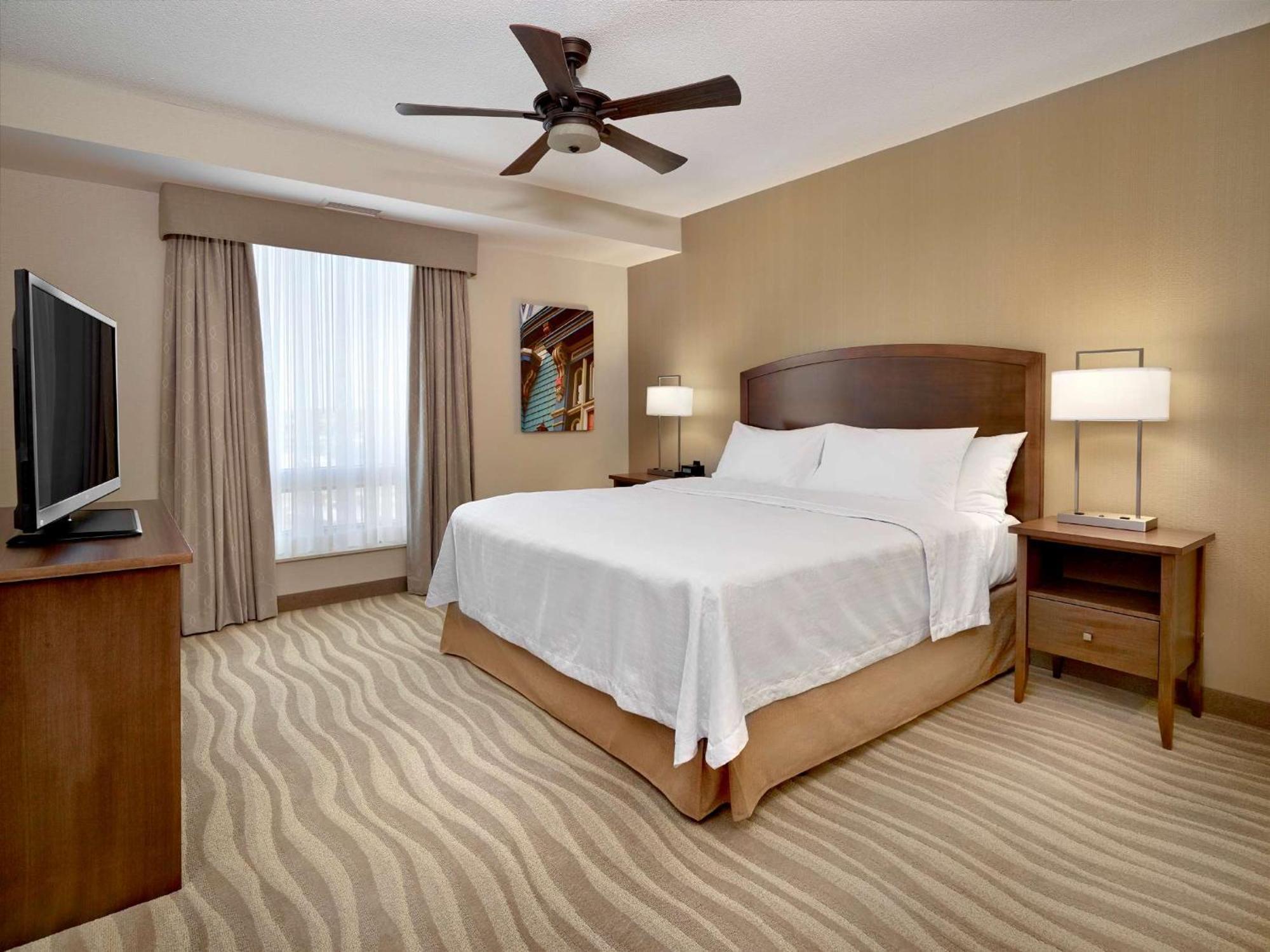 Homewood Suites By Hilton Halifax - Downtown Екстер'єр фото