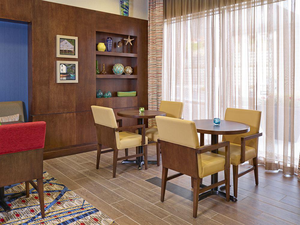 Homewood Suites By Hilton Halifax - Downtown Екстер'єр фото
